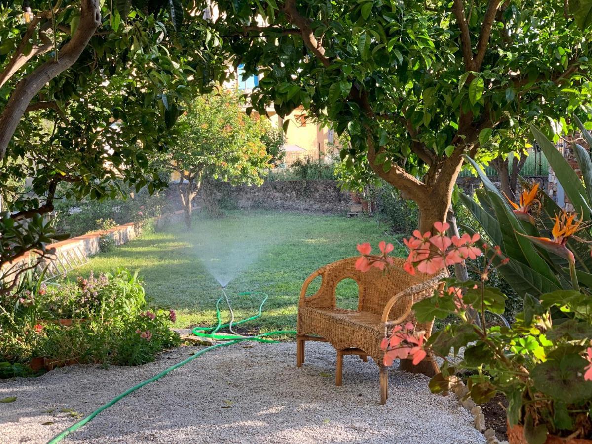 Il Giardino Dei Limoni Panzió Suvereto Kültér fotó